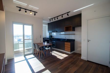 Sala  de apartamento para alugar com 2 quartos, 51m² em Vila Carvalho, Sorocaba