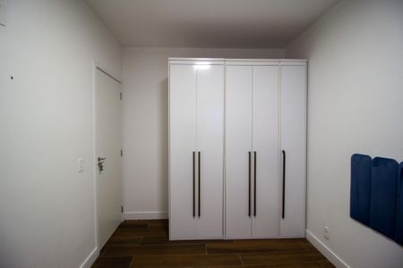 Apartamento para alugar com 51m², 2 quartos e 2 vagas Apartamento para alugar com 51m², 2 quartos e 2 vagasQuarto 1