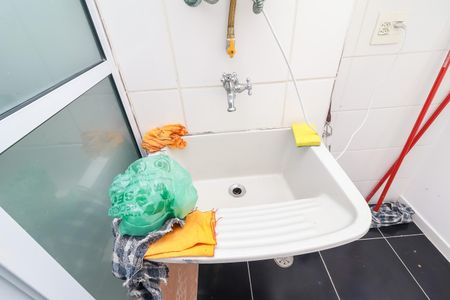 Apartamento à venda com 45m², 2 quartos e 1 vaga Apartamento à venda com 45m², 2 quartos e 1 vagaÁrea de Serviço