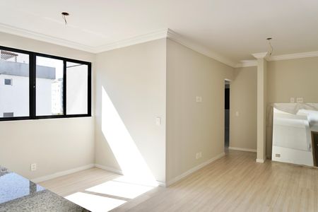 Apartamento à venda com 73m², 3 quartos e 2 vagas Apartamento à venda com 73m², 3 quartos e 2 vagasSala