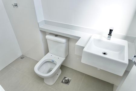 Apartamento à venda com 73m², 3 quartos e 2 vagas Apartamento à venda com 73m², 3 quartos e 2 vagasBanheiro da Suíte