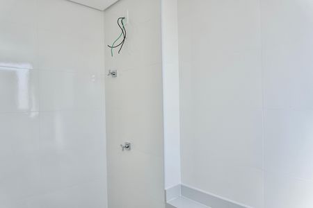 Apartamento à venda com 73m², 3 quartos e 2 vagas Apartamento à venda com 73m², 3 quartos e 2 vagasBanheiro da Suíte