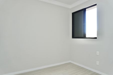 Apartamento à venda com 73m², 3 quartos e 2 vagas Apartamento à venda com 73m², 3 quartos e 2 vagasQuarto 2