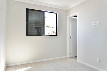 Apartamento à venda com 73m², 3 quartos e 2 vagas Apartamento à venda com 73m², 3 quartos e 2 vagasSuíte