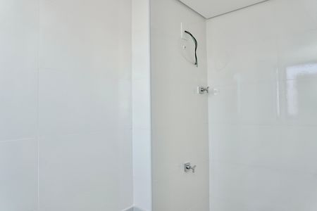 Apartamento à venda com 73m², 3 quartos e 2 vagas Apartamento à venda com 73m², 3 quartos e 2 vagasBanheiro da Suíte