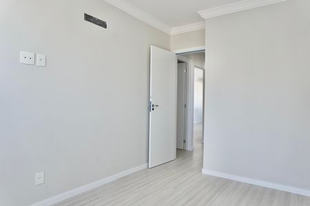 Apartamento à venda com 73m², 3 quartos e 2 vagas Apartamento à venda com 73m², 3 quartos e 2 vagasSuíte