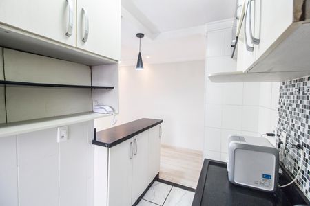 Cozinha de apartamento para alugar com 3 quartos, 64m² em Vila da Oportunidade, Carapicuíba