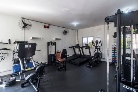 Academia de apartamento para alugar com 3 quartos, 64m² em Vila da Oportunidade, Carapicuíba