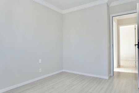 Apartamento à venda com 73m², 3 quartos e 2 vagas Apartamento à venda com 73m², 3 quartos e 2 vagasSuíte