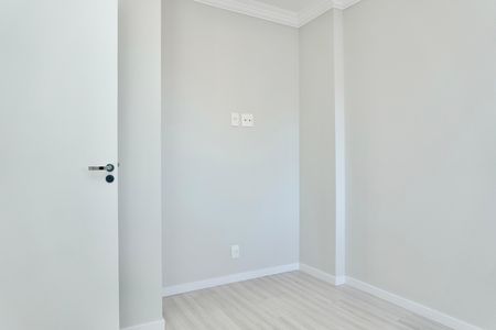Apartamento à venda com 73m², 3 quartos e 2 vagas Apartamento à venda com 73m², 3 quartos e 2 vagasQuarto 1
