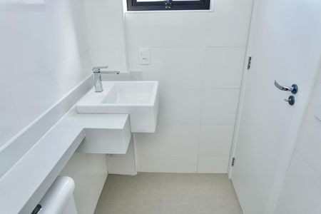 Apartamento à venda com 73m², 3 quartos e 2 vagas Apartamento à venda com 73m², 3 quartos e 2 vagasBanheiro da Suíte