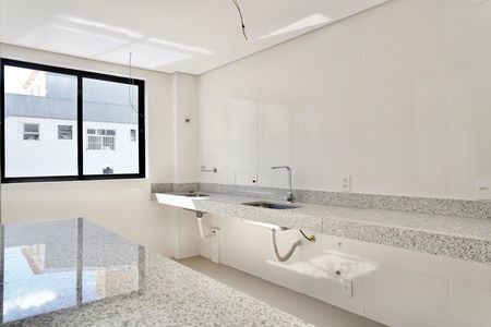 Apartamento à venda com 73m², 3 quartos e 2 vagas Apartamento à venda com 73m², 3 quartos e 2 vagasCozinha e Área de Serviço
