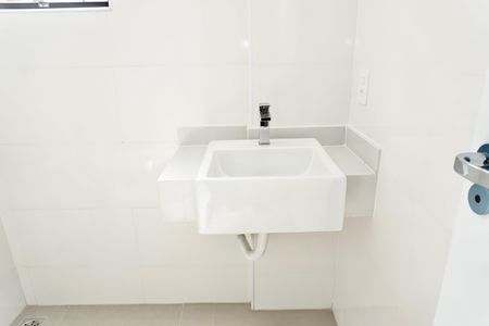 Apartamento à venda com 73m², 3 quartos e 2 vagas Apartamento à venda com 73m², 3 quartos e 2 vagasBanheiro Social