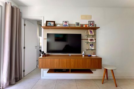 Apartamento para alugar com 2 quartos, 64m² em Centro, Rio de Janeiro