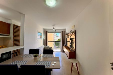 Apartamento para alugar com 64m², 2 quartos e 1 vaga