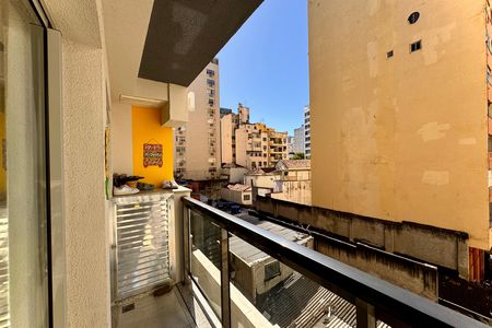 Apartamento para alugar com 64m², 2 quartos e 1 vaga