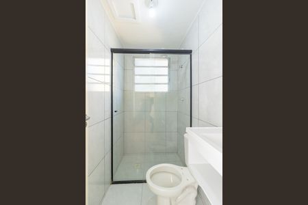Banheiro de apartamento para alugar com 2 quartos, 50m² em Loteamento City Jaragua, São Paulo
