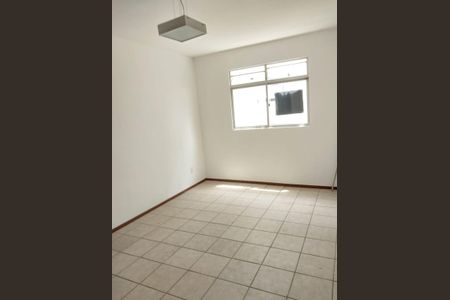 Sala de apartamento para alugar com 2 quartos, 86m² em São Mateus, Juiz de Fora