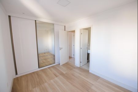 Apartamento para alugar com 103m², 3 quartos e 2 vagas Apartamento para alugar com 103m², 3 quartos e 2 vagasSuíte