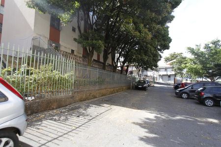 vaga garagem de apartamento à venda com 3 quartos, 50m² em Madre Gertrudes, Belo Horizonte