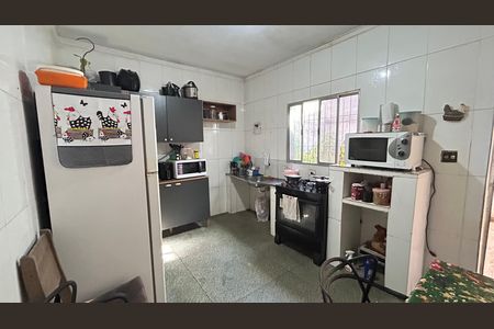 Cozinha de casa à venda com 2 quartos, 125m² em Jardim Presidente Dutra, Guarulhos