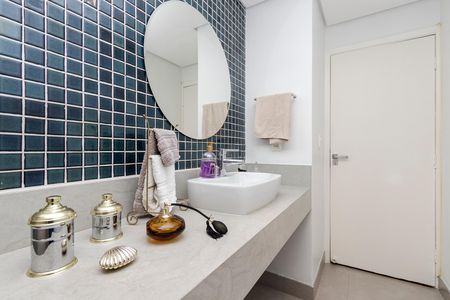 Apartamento para alugar com 120m², 3 quartos e 2 vagas Apartamento para alugar com 120m², 3 quartos e 2 vagasBanheiro 2