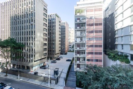 Apartamento para alugar com 120m², 3 quartos e 2 vagas Apartamento para alugar com 120m², 3 quartos e 2 vagasVista do Quarto 2