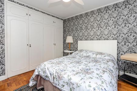 Apartamento para alugar com 120m², 3 quartos e 2 vagas Apartamento para alugar com 120m², 3 quartos e 2 vagasQuarto 1