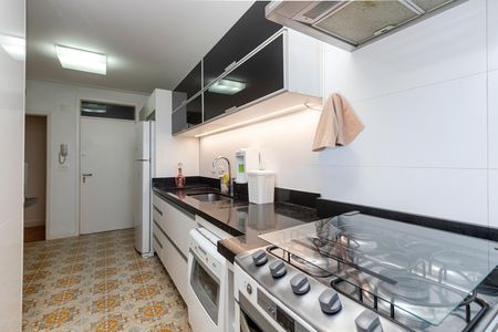 Apartamento para alugar com 120m², 3 quartos e 2 vagas Apartamento para alugar com 120m², 3 quartos e 2 vagasCozinha