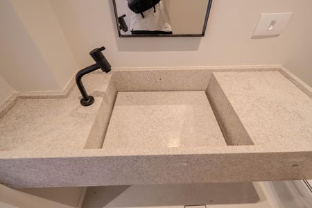 Apartamento à venda com 226m², 4 quartos e 2 vagas Apartamento à venda com 226m², 4 quartos e 2 vagasLavabo