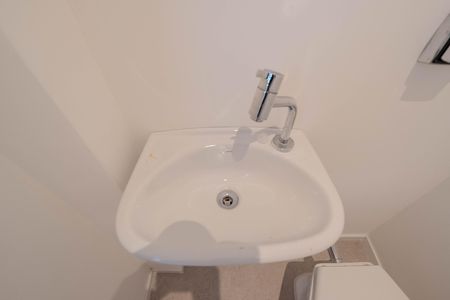Apartamento à venda com 226m², 4 quartos e 2 vagas Apartamento à venda com 226m², 4 quartos e 2 vagasBanheiro de serviço