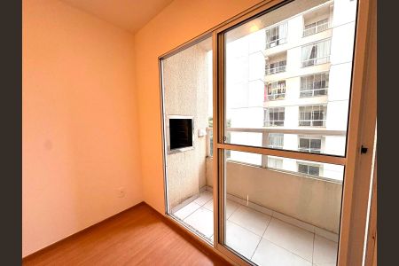 Varanda da Sala de apartamento à venda com 2 quartos, 48m² em Parque Santa Fé, Porto Alegre