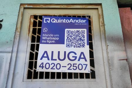 Placa de casa para alugar com 1 quarto, 50m² em Jardim Santa Lucrecia, São Paulo