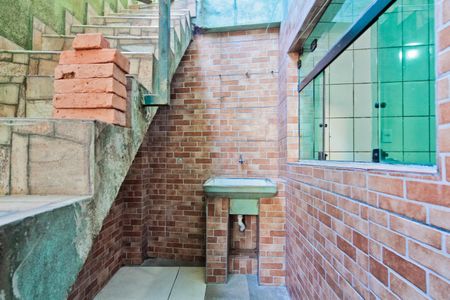 Área de Serviço de casa para alugar com 1 quarto, 50m² em Jardim Santa Lucrecia, São Paulo