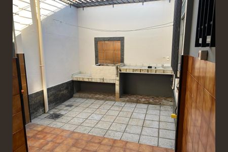 Casa para alugar com 60m², 2 quartos e sem vaga Casa para alugar com 60m², 2 quartos e sem vagaÁrea de serviço