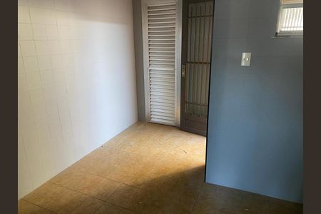 Casa para alugar com 60m², 2 quartos e sem vaga Casa para alugar com 60m², 2 quartos e sem vagaSala