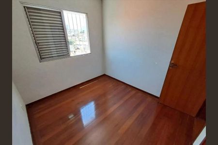 Apartamento à venda com 130m², 3 quartos e 2 vagas Apartamento à venda com 130m², 3 quartos e 2 vagasFoto 02