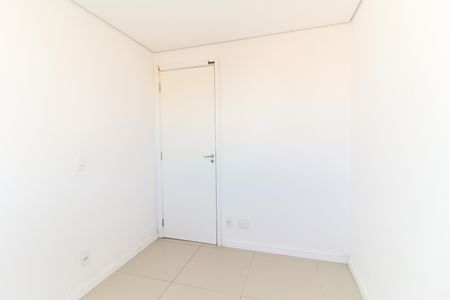 Quarto 2 de apartamento à venda com 2 quartos, 40m² em Itaquera, São Paulo
