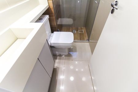 Banheiro de apartamento à venda com 2 quartos, 40m² em Itaquera, São Paulo
