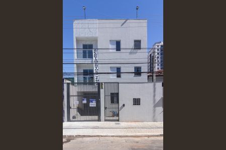 Fachada de apartamento à venda com 2 quartos, 36m² em Vila Santana, São Paulo