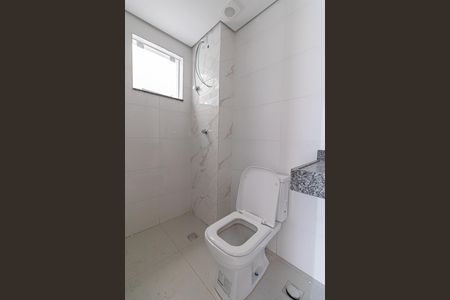 Banheiro de apartamento à venda com 2 quartos, 42m² em Vila Santana, São Paulo
