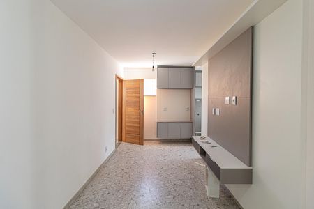 Apartamento à venda com 2 quartos, 46m² em Vila Santana, São Paulo
