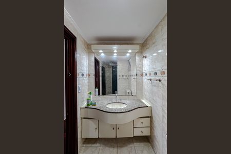 Apartamento para alugar com 66m², 2 quartos e 1 vaga Apartamento para alugar com 66m², 2 quartos e 1 vagaBanheiro