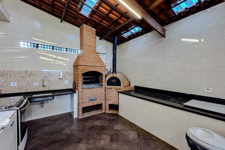 Apartamento para alugar com 66m², 2 quartos e 1 vaga Apartamento para alugar com 66m², 2 quartos e 1 vagaÁrea comum - Churrasqueira