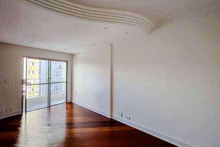 Apartamento para alugar com 66m², 2 quartos e 1 vaga Apartamento para alugar com 66m², 2 quartos e 1 vagaSala