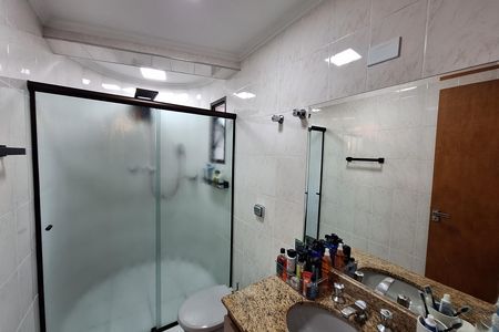 Apartamento à venda com 89m², 2 quartos e 2 vagasBanheiro da Suíte