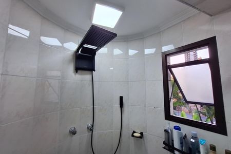 Apartamento à venda com 89m², 2 quartos e 2 vagasBanheiro da Suíte