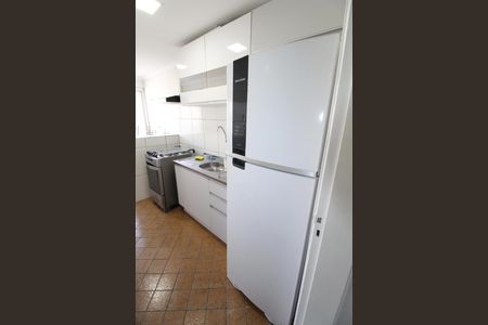 Cozinha de apartamento para alugar com 1 quarto, 42m² em Jardim Vale Paraiso, São José dos Campos