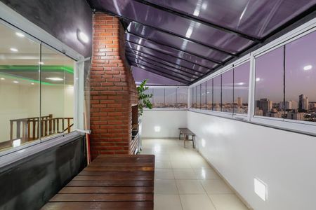 Apartamento à venda com 58m², 2 quartos e 1 vaga Apartamento à venda com 58m², 2 quartos e 1 vagaVaranda gourmet