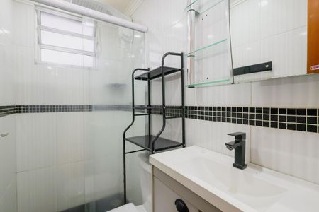 Apartamento à venda com 58m², 2 quartos e 1 vaga Apartamento à venda com 58m², 2 quartos e 1 vagaBanheiro Social